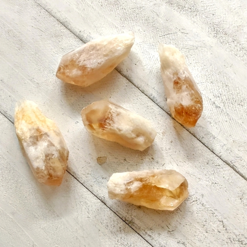 Raw citrine points